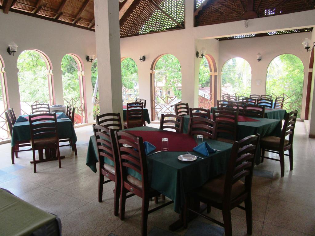 Hotel Shalini Anuradhapura Zewnętrze zdjęcie