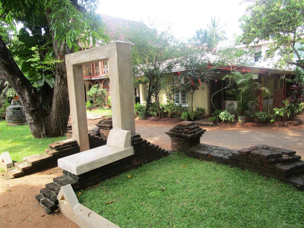 Hotel Shalini Anuradhapura Zewnętrze zdjęcie