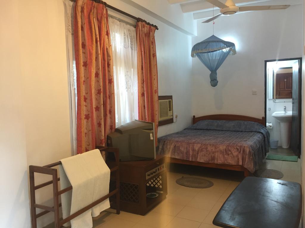 Hotel Shalini Anuradhapura Zewnętrze zdjęcie