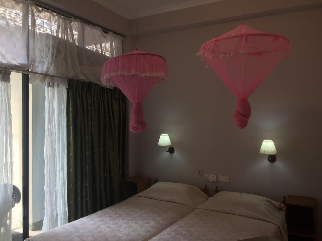 Hotel Shalini Anuradhapura Zewnętrze zdjęcie